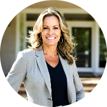 Kim Johnson - Real Estate Agent